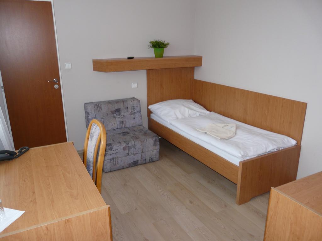 Hotel Ondras Zlín Rum bild